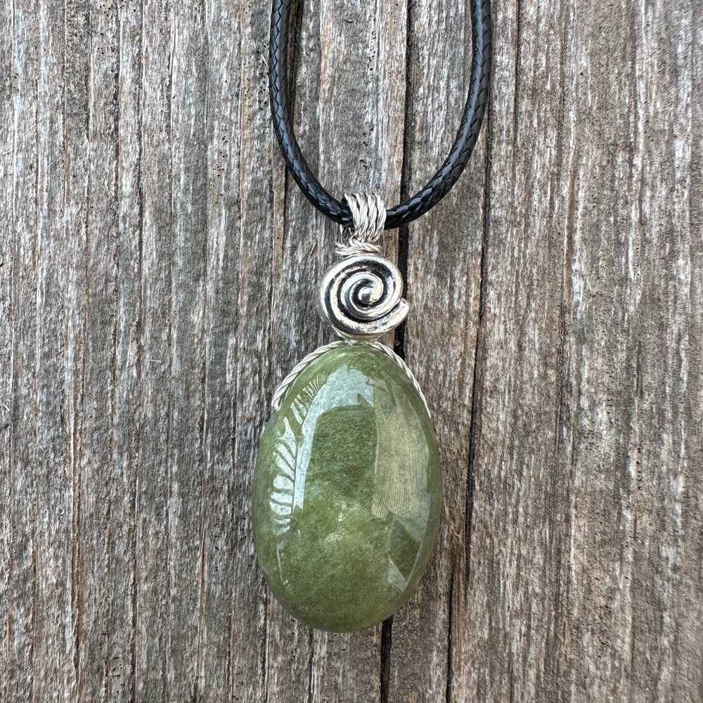 Vesuvianite Necklace for Creativity, Exploring and Manifesting.